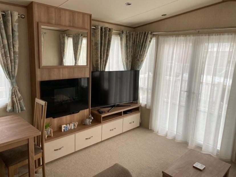 Kingfisher Court 2 Tattershall Lakes With Hot Tub Luaran gambar